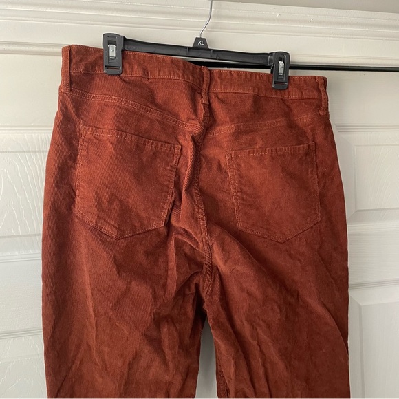 Old Navy Corduroy Flare Jeans Size 16 - Picture 3 of 5